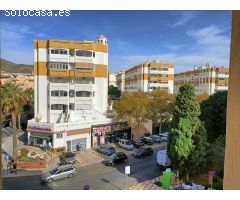 318. Bonito apartamento en el centro y con piscina
