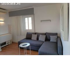 318. Bonito apartamento en el centro y con piscina