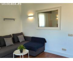 318. Bonito apartamento en el centro y con piscina
