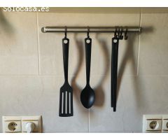 318. Bonito apartamento en el centro y con piscina