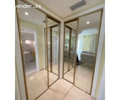 ÁTICO DÚPLEX CON CINCO TERRAZAS, GARAJE, LUZ NATURAL Y ESPACIOS VERSÁTILES