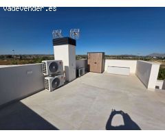 VILLA INDEPENDIENTE DE ESTILO MODERNO CON PISCINA PRIVADA Y SOLÁRIUM EN BENIJÓFAR