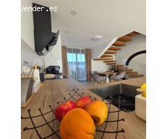 VILLA INDEPENDIENTE DE ESTILO MODERNO CON PISCINA PRIVADA Y SOLÁRIUM EN BENIJÓFAR