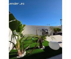 VILLA INDEPENDIENTE DE ESTILO MODERNO CON PISCINA PRIVADA Y SOLÁRIUM EN BENIJÓFAR