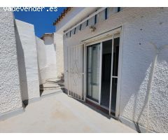 VIVIENDA DE 2 PLANTAS CON SOLÁRIUM PRIVADO Y GRAN POTENCIAL, A 900 M DE LAS PLAYAS DEL CURA Y LOS LO
