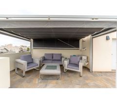 CLAVES DE LUJO EN TORREVIEJA: ÁTICO CON SOLARIUM PRIVADO EN SOLPARK, AGUAS NUEVAS