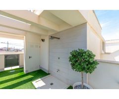 DESCUBRA SU HOGAR IDEAL JUNTO AL MAR – APARTAMENTO MODERNO CERCA DE PLAYA DEL CURA, TORREVIEJA