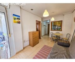 APARTAMENTO CÉNTRICO Y LUMINOSO A 550 METROS DEL MAR – TORREVIEJA