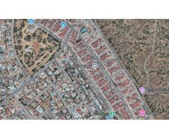 ACOGEDOR ADOSADO CON JARDÍN PRIVADO EN EL CHAPARRAL – TORREVIEJA