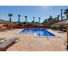MAGNÍFICO APARTAMENTO EN PLANTA BAJA CON GRAN JARDÍN PRIVADO Y EXCELENTES ZONAS COMUNES