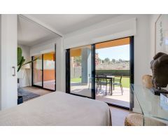 MAGNÍFICO APARTAMENTO EN PLANTA BAJA CON GRAN JARDÍN PRIVADO Y EXCELENTES ZONAS COMUNES