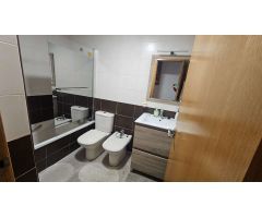 PISO CÉNTRICO DE LUJO CON 3 DORMITORIOS Y TERRAZA COMUNITARIA