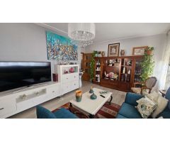 PISO CÉNTRICO DE LUJO CON 3 DORMITORIOS Y TERRAZA COMUNITARIA