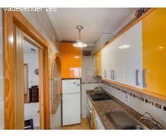 AMPLIO APARTAMENTO EN EL CENTRO DE TORREVIEJA, CERCA DE LA PLAYA