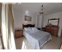 Exclusiva Casa Pareada en Esquina en el Centro de Estepona