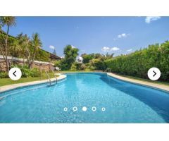 PRECIOSO APARTAMENTO BAJO CON JARDÍN Y A SOLO 50 METROS DE LA PLAYA