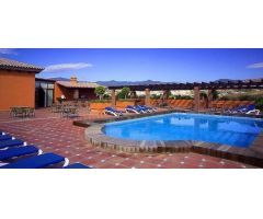 Gran Atico Duplex entre marbella y Estepona , lado playa 2º linea