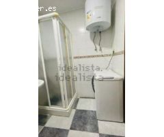 ** SE ALQUILA PISO EN CALLE JESÚS Y MARIA IDEAL PARA ESTUDIANTES O TRABAJADORES**