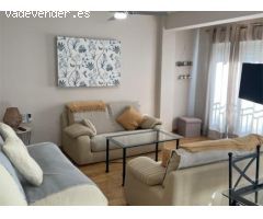 ** SE ALQUILA PISO EN CALLE SAN VICENTE FERRER **