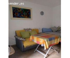 ** Se alquila estudio exterior muy luminoso en Calle Obispo Hurtado **