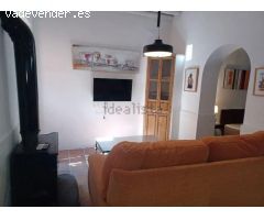 ** Se alquila piso en San José Bajo Ideal para parejas**