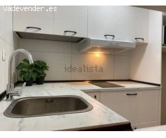 ¡Alquila un hermoso apartamento cerca de Carrera de la Virgen en Granada!