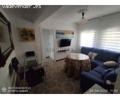 ** SE ALQUILA PISO EN CALLE TRANSPORTES IDEAL PARA ESTUDIANTES**