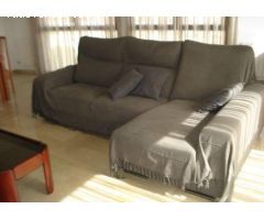 **Se alquila piso en Calle Nécora, 3ª planta**