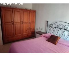 **^SE ALQUILA UN PISO EN PLAZA DE MARIANO GALERA SOLO PARA ESTUDIANTES **