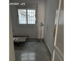 ***SE ALQUILA PISO EN CALLE VERONICA DE MAGDALENA***