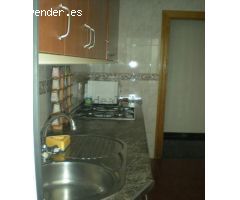 ***SE ALQUILA PISO EN CALLE ALHAMAR***