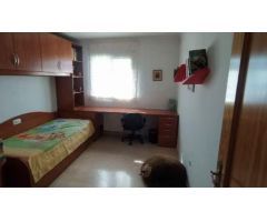 **CASA EN ALQULER EN AV. CASA GRANDE IDEAL PARA TRABAJADORES**