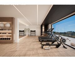 Ático con vistas al mar y 3 plazas de garaje en Los Monteros, Marbella