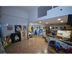 Local comercial en Alquiler en Xàtiva, Valencia