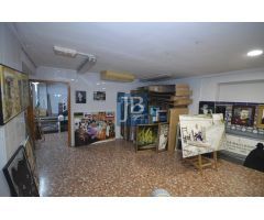 Local comercial en Alquiler en Xàtiva, Valencia