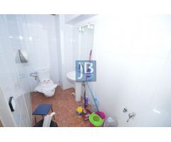 Local comercial en Alquiler en Xàtiva, Valencia