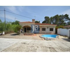 Chalet en Venta en Genovés, Valencia