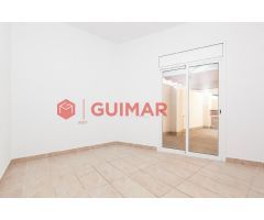 ADOSADO EN ALQUILER TEMPORAL EN GAVÀ