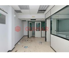 LOCAL EN VENTA EN HOSPITALET DE LLOBREGAT