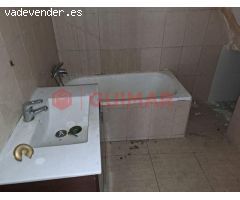 LOCAL EN VENTA EN HOSPITALET (COLLBLANC) C/ FERRÉ