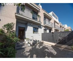 Se vende chalet adosado en San Antonio de Benagéber, Valencia