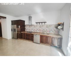 Encantador y Espacioso Apartamento en Planta Baja