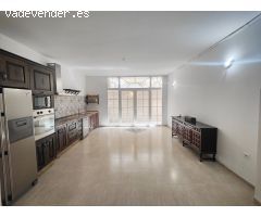 Encantador y Espacioso Apartamento en Planta Baja