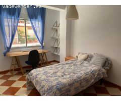 PISO DISPONIBLE DE ALQUILER PARA ESTUDIANTES CURSO 23/24 DE 3 DORMITORIOS EN PLAZA DE TOROS