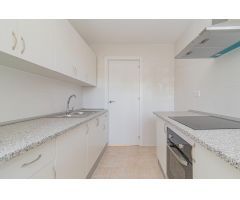 PRECIOSO PISO RECIEN REFORMADO DE 4 DORMITORIOS CON COCINA Y MOBILIARIO TOTALMENTE NUEVO