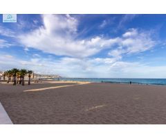 PRIMERA LINEA DE MAR MUY LUMINOSO Y ESPACIOSO PROFESORES ESTUDIANTES TURISMO TERMAL