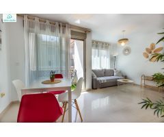APARTAMENTO ÚNICO CON PISCINA EN SEGUNDA LINEA DE PLAYA PUERTO PESQUERO PASEO MARITIMO