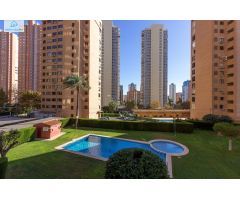 BENIDORM ,SITIO MUY TRANQUILO CON PISCINA Y PARKING IDEAL TURISMO TERMAL