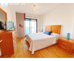 MODERNO APARTAMENTO EN EL CENTRO Y MUY CERCA DE LA PLAYA MUY LUMINOSO Y CALEFACCION CENTRAL