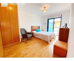 MODERNO APARTAMENTO EN EL CENTRO Y MUY CERCA DE LA PLAYA MUY LUMINOSO Y CALEFACCION CENTRAL